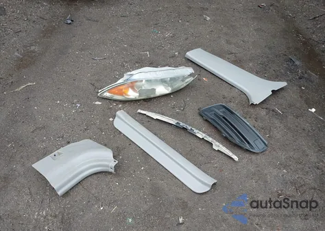 2002 Toyota Camry Xle V6 z USA, uszkodzony, nr VIN JTDBF30K820002222